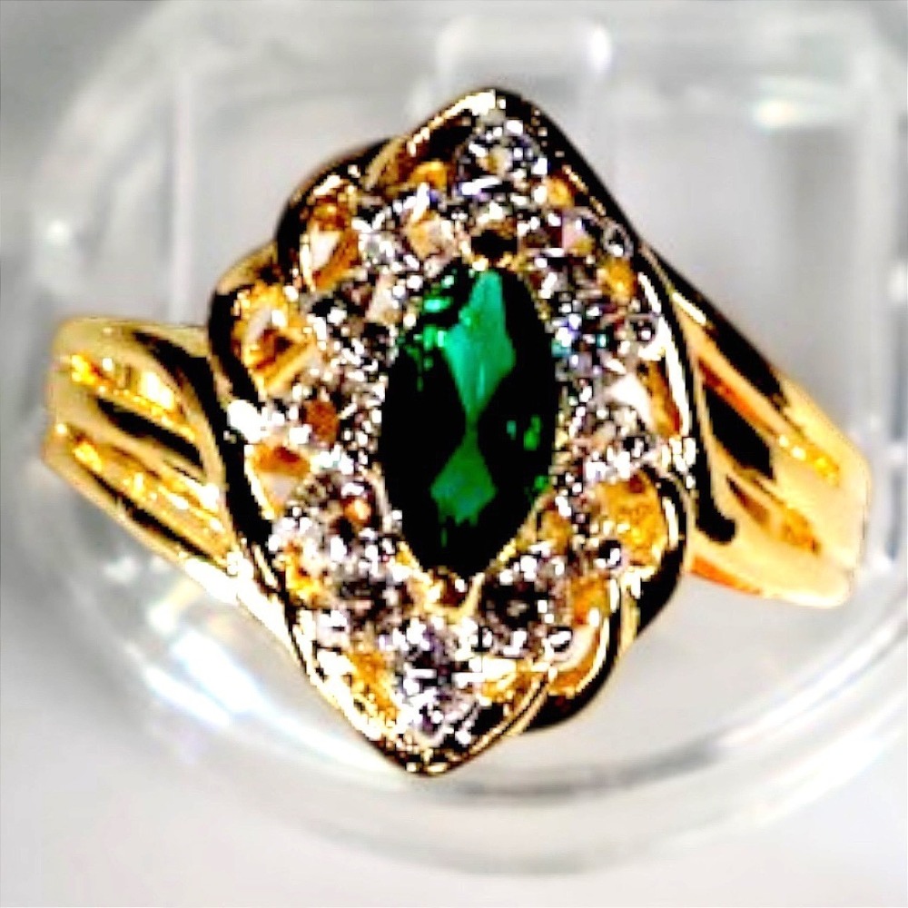 Swarovski Crystal Emerald Green Marquise 14k Gold Overlay Ring Size 5 New